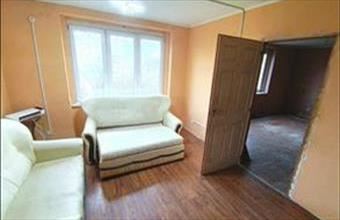 Eladó Almásfüzitői családi ház hirdetés (57779349)