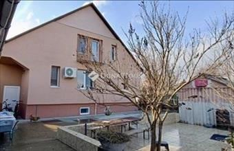 Eladó Nyergesújfalui családi ház hirdetés (37328597)