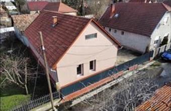 Eladó Jászapáti családi ház hirdetés (24438367)