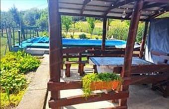 Eladó Kőröshegyi hétvégi ház hirdetés (74377372)