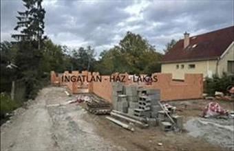 Eladó Veresegyházi ikerház hirdetés (14715453)