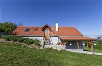 Eladó Pécselyi családi ház hirdetés (78758844)