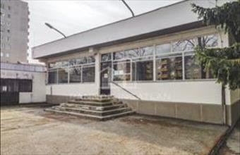 Eladó Ajkai üzlethelyiség utcafronton hirdetés (44773774)