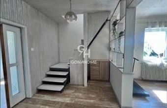 Eladó Csetényi családi ház hirdetés (45235641)