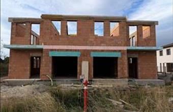 Eladó Budapest XVIII. kerületi ikerház hirdetés (34722149)