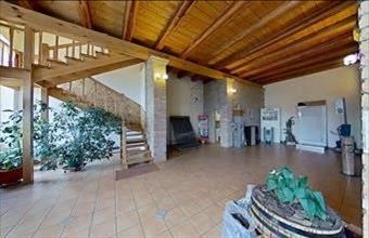 Eladó Bakonyjákói egyéb ipari ingatlan hirdetés (77749323)