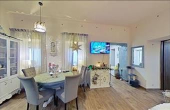 Eladó Somlószőlősi családi ház hirdetés (84732572)