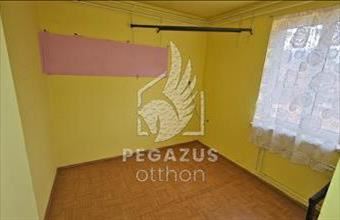 Eladó Arlói családi ház hirdetés (77458261)