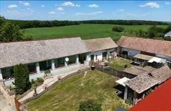 Eladó Nagybudméri családi ház hirdetés (42339773)