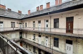 Eladó Budapest VII. kerületi tégla lakás hirdetés (34362424)