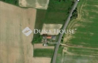 Eladó Kercaszomori lakóövezeti telek hirdetés (93129979)