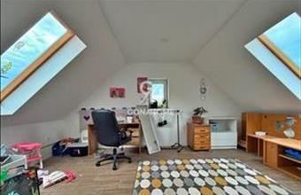 Eladó Felsőörsi családi ház hirdetés (82743178)