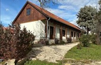 Eladó Balatonfőkajári családi ház hirdetés (27542659)