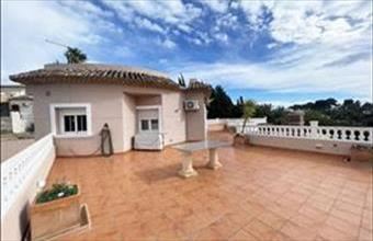 Eladó Spanyolországi tégla lakás hirdetés (87358746)