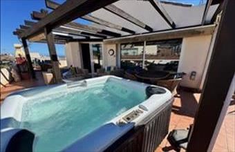 Eladó Spanyolországi tégla lakás hirdetés (71268631)