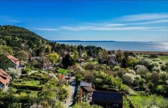 Eladó Tihanyi családi ház hirdetés (46463354)