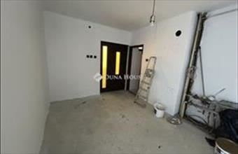 Eladó Szárligeti családi ház hirdetés (92252897)