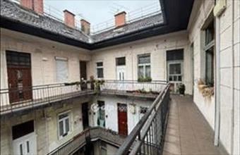 Eladó Budapest VII. kerületi tégla lakás hirdetés (73159335)