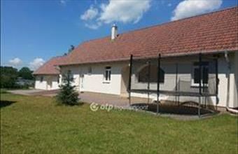 Eladó Bugyi tanya hirdetés (43677367)