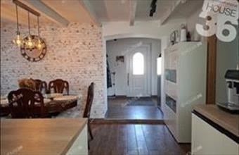 Eladó Kiskunfélegyházai családi ház hirdetés (85285383)