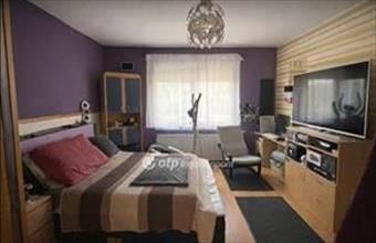 Eladó Szentmártonkátai családi ház hirdetés (46734624)