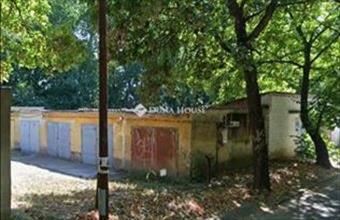 Eladó Pécsi egyedi garázs hirdetés (92347677)