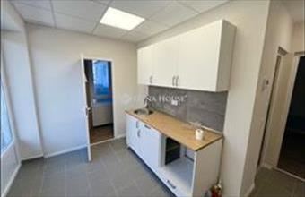 Eladó Székesfehérvári családi ház hirdetés (23432298)