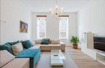 Eladó Budapest VI. kerületi tégla lakás hirdetés (67423824)