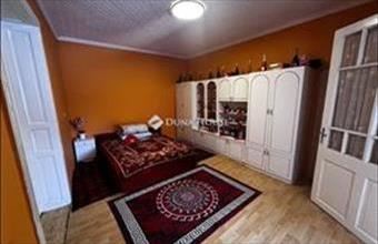 Eladó Dunavecsei családi ház hirdetés (88221558)