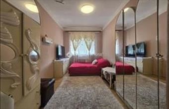 Eladó Budapest XVIII. kerületi családi ház hirdetés (95343794)