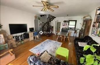 Eladó Budapest XVIII. kerületi csúsztatott zsalus lakás hirdetés (73413375)