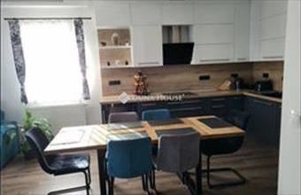 Eladó Szombathelyi tégla lakás hirdetés (47325536)