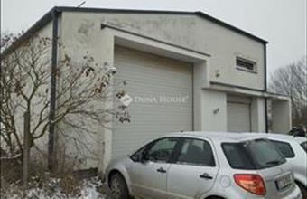 Eladó Újszentiváni pince, présház hirdetés (44827354)