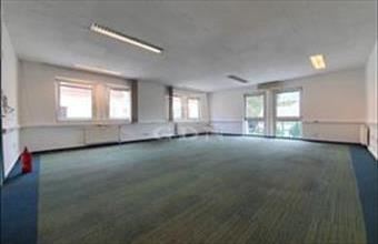 Kiadó Székesfehérvári iroda irodaházban hirdetés (13463243)