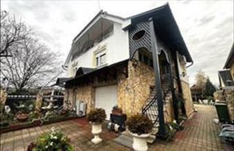 Eladó Gödöllői családi ház hirdetés (39239993)