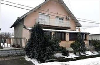 Eladó Gödöllői családi ház hirdetés (34634347)