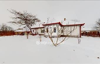 Eladó Besztereci családi ház hirdetés (94876999)