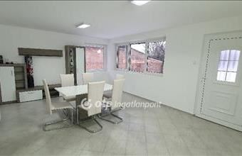 Eladó Somlóvásárhelyi családi ház hirdetés (61953348)