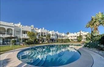 Eladó Spanyolországi sorház hirdetés (99841449)