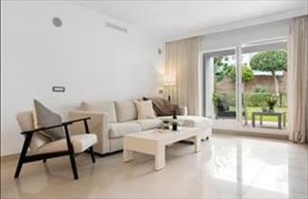 Eladó Spanyolországi tégla lakás hirdetés (73137149)