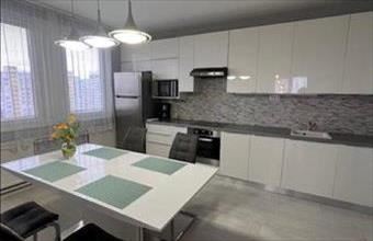 Eladó Debreceni panel lakás hirdetés (76853114)