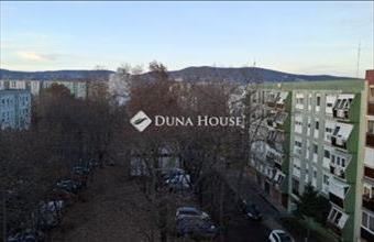 Eladó Pécsi panel lakás hirdetés (48976347)