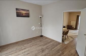 Eladó Pécsi panel lakás hirdetés (39824942)