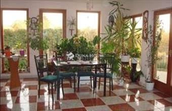 Eladó Tápiószecsői családi ház hirdetés (93363334)