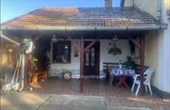 Eladó Tápiógyörgyei családi ház hirdetés (53329573)