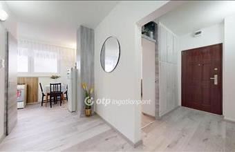 Eladó Tiszaújvárosi panel lakás hirdetés (18724476)