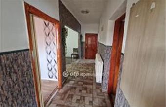 Eladó Szakolyi családi ház hirdetés (65525774)