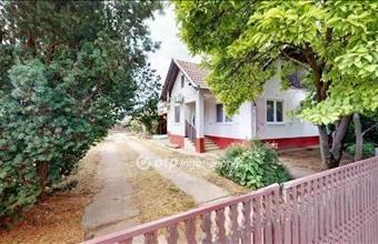 Eladó Kálmánházai családi ház hirdetés (89321559)