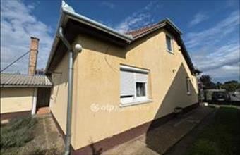 Eladó Szorgalmatosi családi ház hirdetés (15254346)