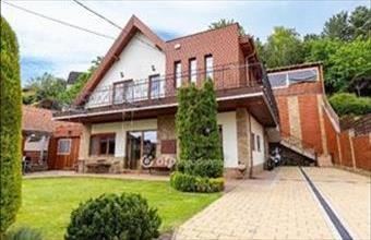 Eladó Balatonalmádi családi ház hirdetés (79423452)